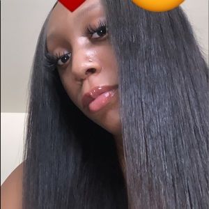 Meet your Posher, Deasia